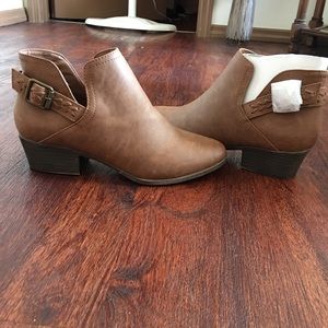 NEW Madden Girl booties